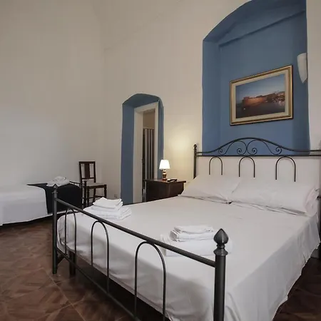 Palazzo Balsamo B&B