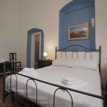 Palazzo Balsamo B&B 갈리폴리